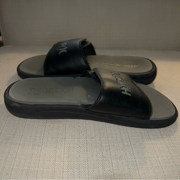 HURLEY Size 8 Black with Gray Logo Adjustable Men's Comfort Slide Sandals - Picture 7 of 11